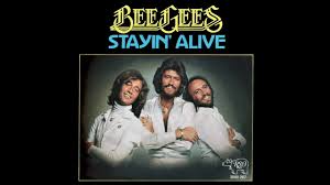 Top 20 de las canciones de éxito mundial desde los años 70″s  Stayin’ Alive – Bee Gees